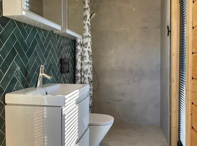 Na Wrzosowej, Z Bala Premium - Trzecia Doba Gratis - Poza świętami I Feriami *